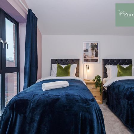 Stunning Five Bedroom Manchester House With Free Parking By Purestay Short Lets & Serviced Accommodation Luaran gambar