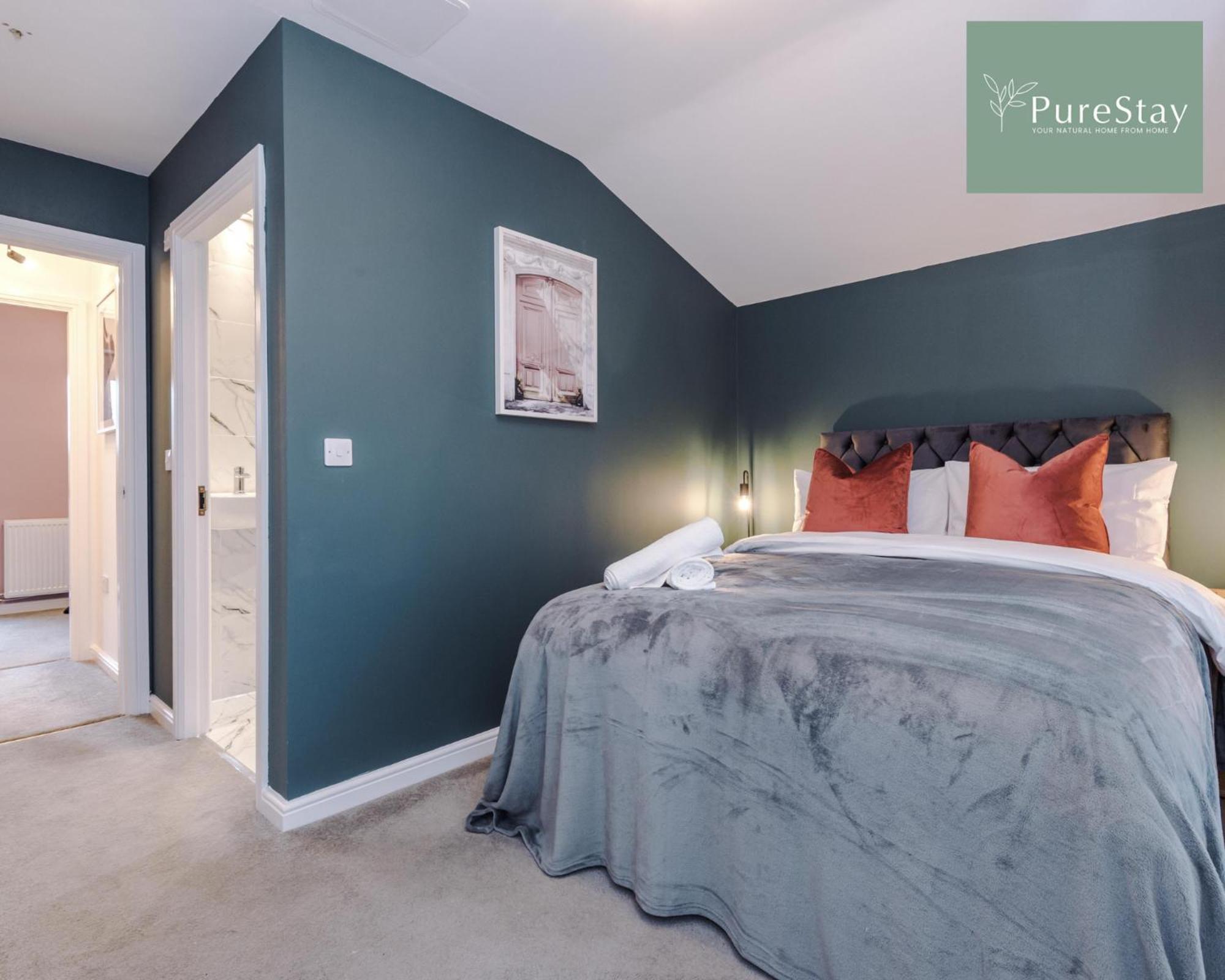 Stunning Five Bedroom Manchester House With Free Parking By Purestay Short Lets & Serviced Accommodation Luaran gambar