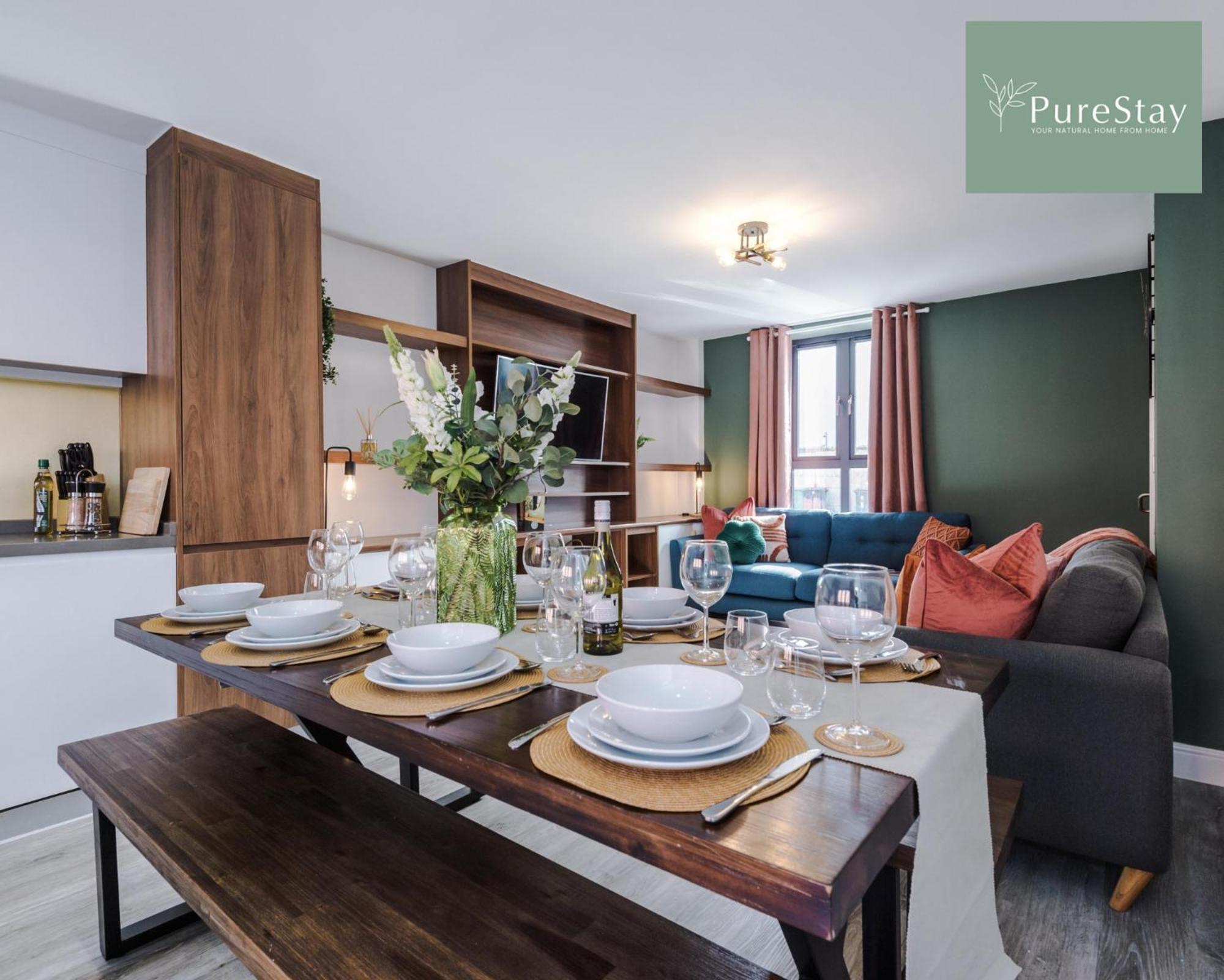 Stunning Five Bedroom Manchester House With Free Parking By Purestay Short Lets & Serviced Accommodation Luaran gambar