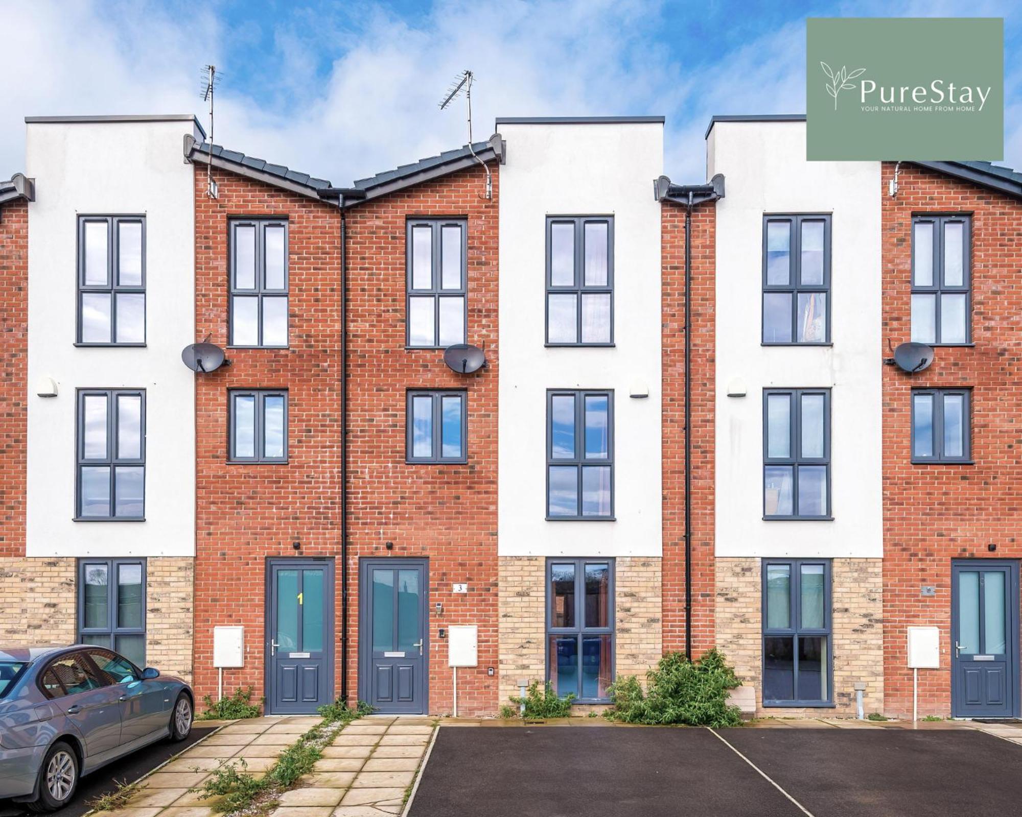 Stunning Five Bedroom Manchester House With Free Parking By Purestay Short Lets & Serviced Accommodation Luaran gambar
