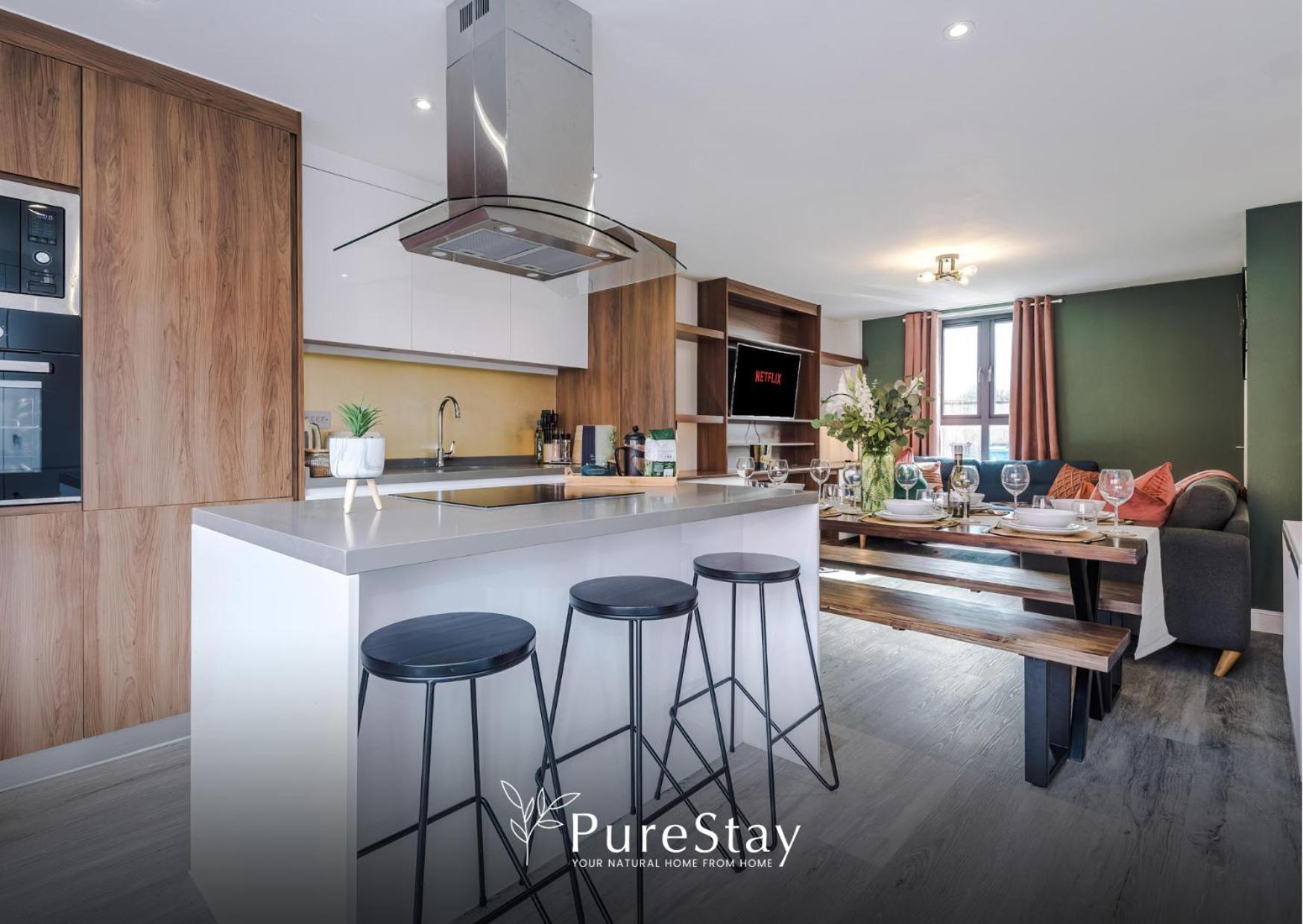 Stunning Five Bedroom Manchester House With Free Parking By Purestay Short Lets & Serviced Accommodation Luaran gambar